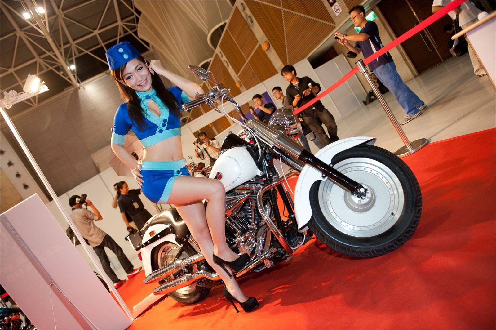 檳榔西施裝藝術展 之四：摩托篇  台湾模特写真